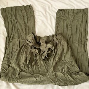 Abercrombie flowy pants